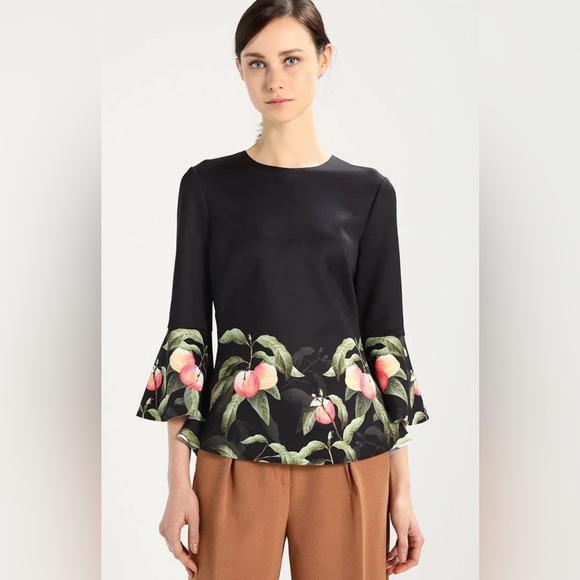 Ted Baker Viccie Peach Blossom Bell Sleeve Top size Large - Picture 1 of 10